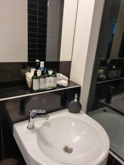 Collins St, Southern Cross, 2 Bd, Parking, Free Wifi Melbourne Exterior photo